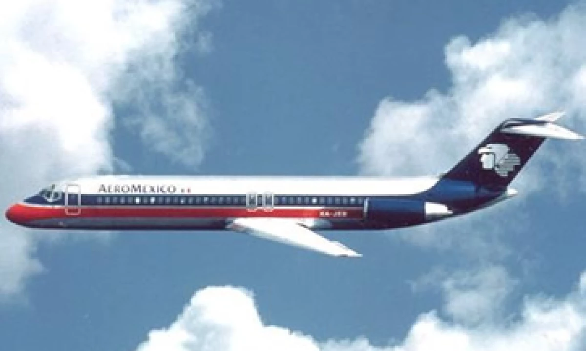 Aeroméxico comprará 100 aviones de nueva tecnología a la empresa Boeing. (Foto tomada de facebook.com/AeromexicoViajes)