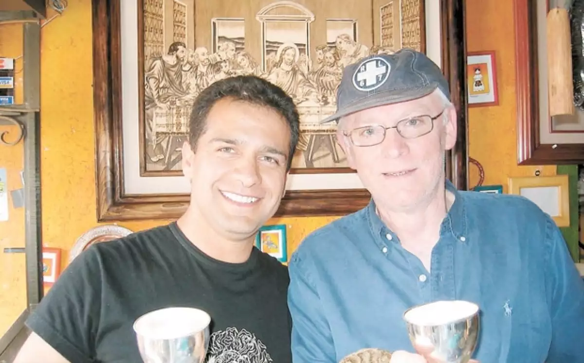 La francesa llegó en 2003 a México y fue aquí donde inició una relación con Israel Vallarta, noviazgo que la involucraría en un delito por el que fue sentenciada a 60 años tras las rejas.