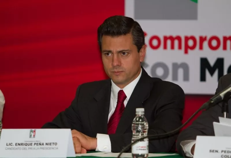 La mujer con la que el candidato presidencial del PRI tuvo un hijo aseguró en su perfil de Facebook que sus declaraciones ya estaban planeadas.