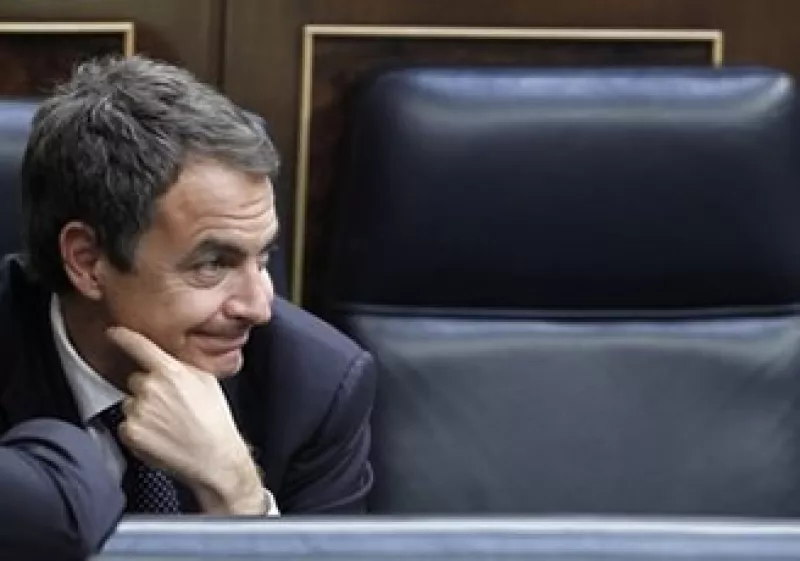 La creación del Observatorio de Empleo, proyecto del Gobierno de Zapatero, no amplía la estructura del Estado. (Foto: AP)