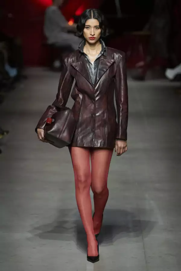 3 modelos mexicanas se apoderan del desfile de GCDS