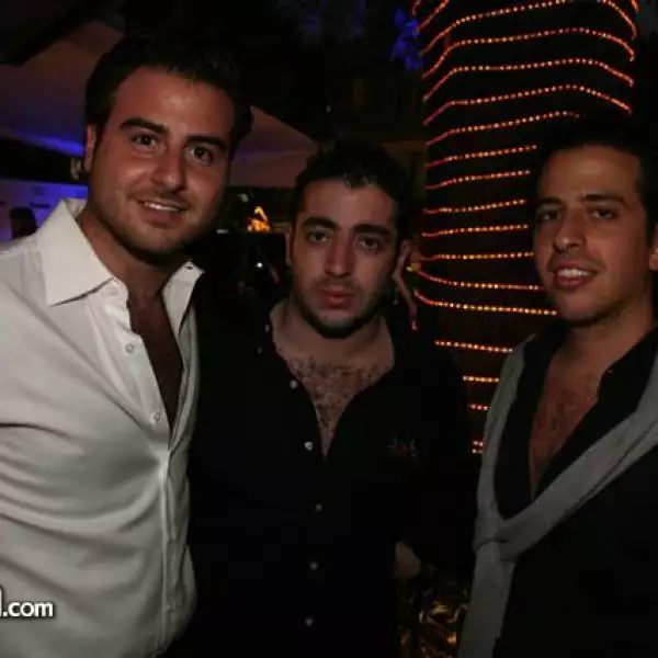 David Micha,Alberto Saba,José González