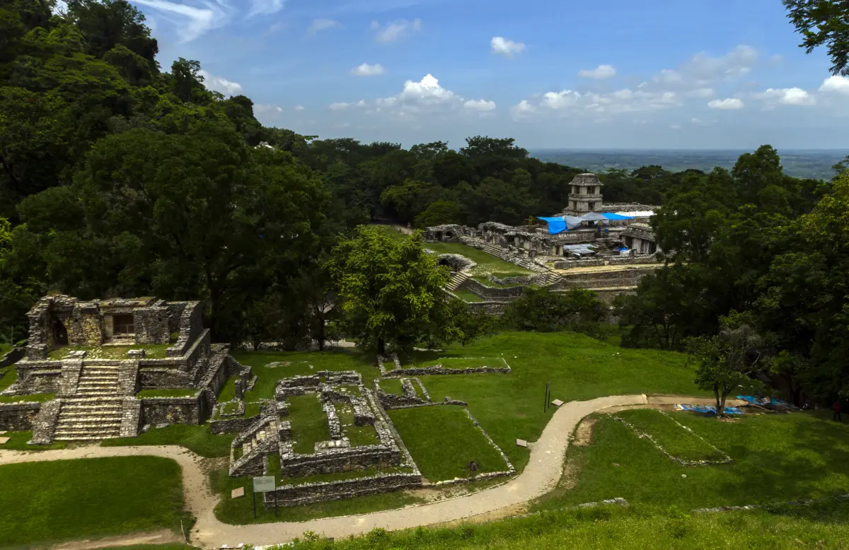 Palenque, Chiapas, zona arqueológica cercana al Tren Maya