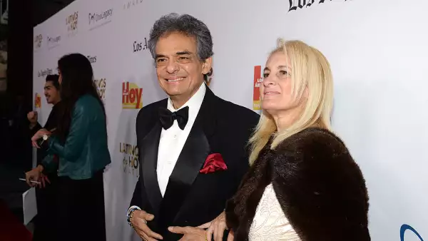 José José y Sara Salazar