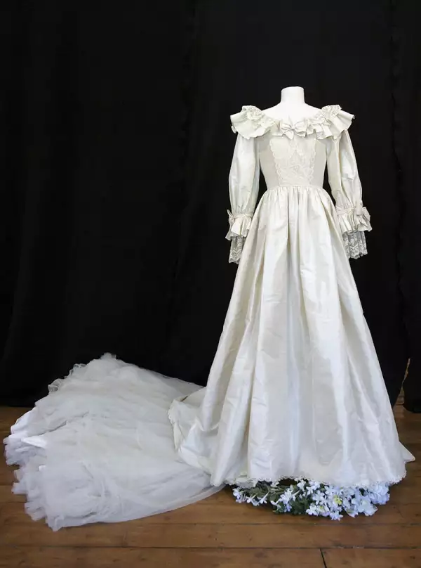 Princess Dianas Other Wedding Dress For Auction