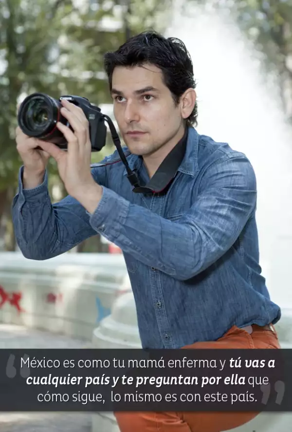 Su cámara es la acompañante que nunca falta.