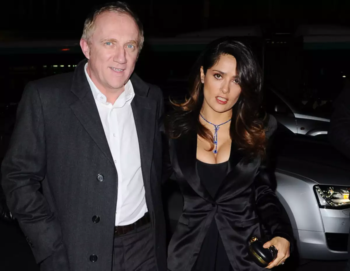 Se dice que la actriz no está conforme con el hecho de que Pinault tenga que asumir su rol de padre con el hijo que tuvo con la modelo Linda Evangelista.
