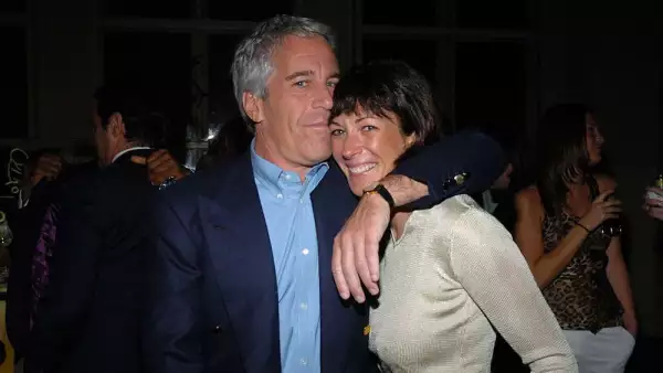 Jeffrey Epstein y Ghislaine Maxwell