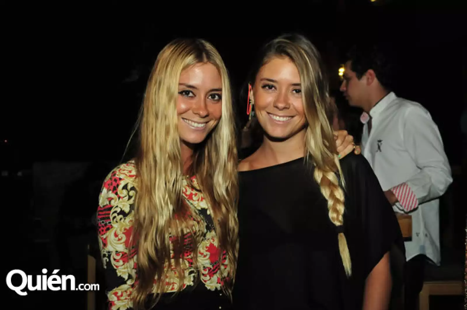 Ale y Fernanda Igartua