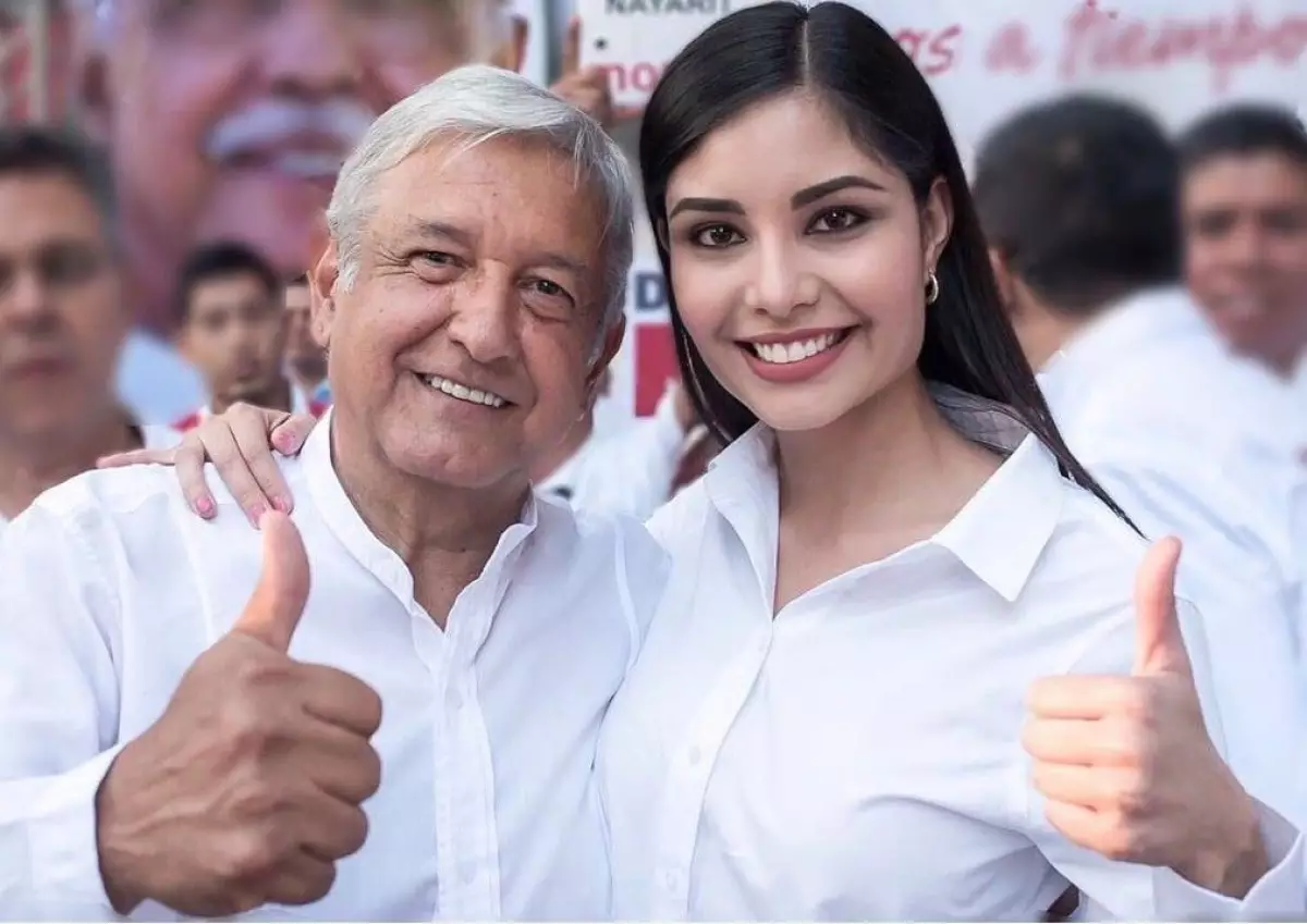 Andrés Manuel López Obrador y Geraldine Ponce.