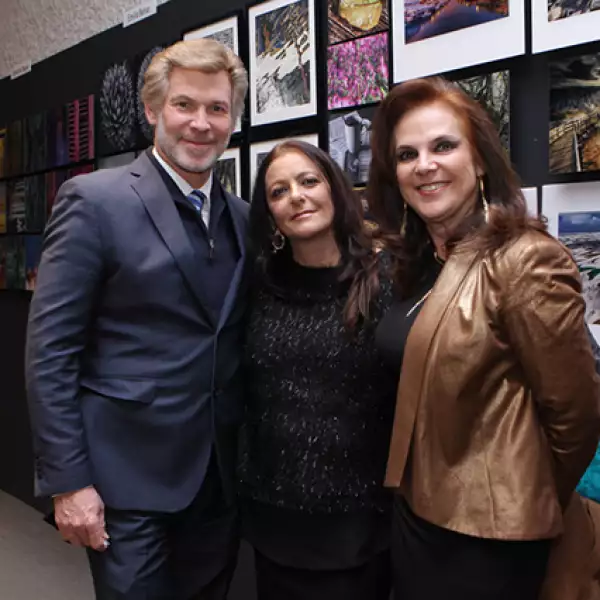 Subasta Fotográfica de Fundación APTA