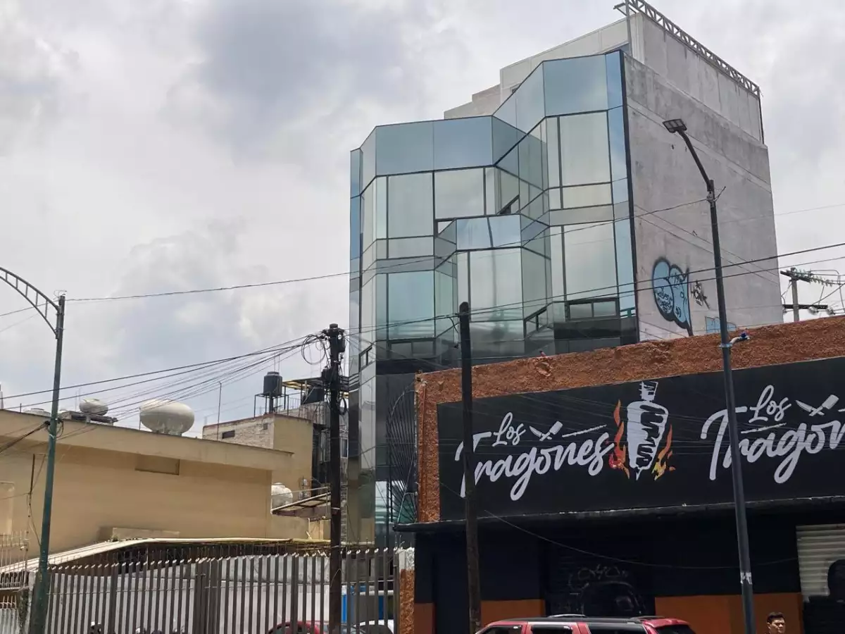 Universidad Benito Juárez en Álvaro Obregón.