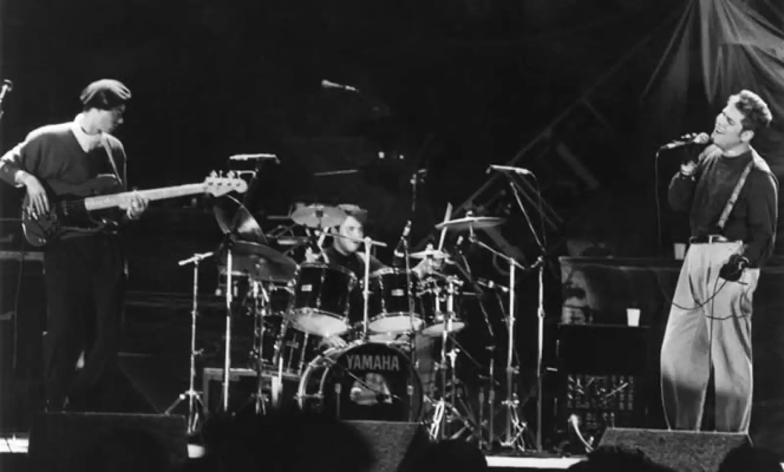 La banda australiana INXS fue el padrino de lujo y la prueba de fuego para que OCESA diera la bienvenida a la industria del entretenimiento en el país.