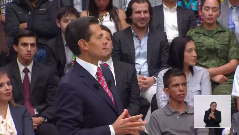 Incorporan preguntas en redes sociales