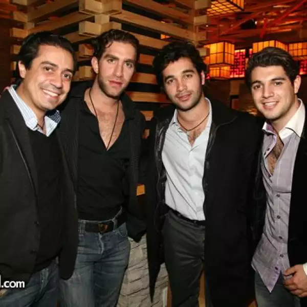 León Karabie,Gazi Nacif,Meme Pérez,Anuar Pérez