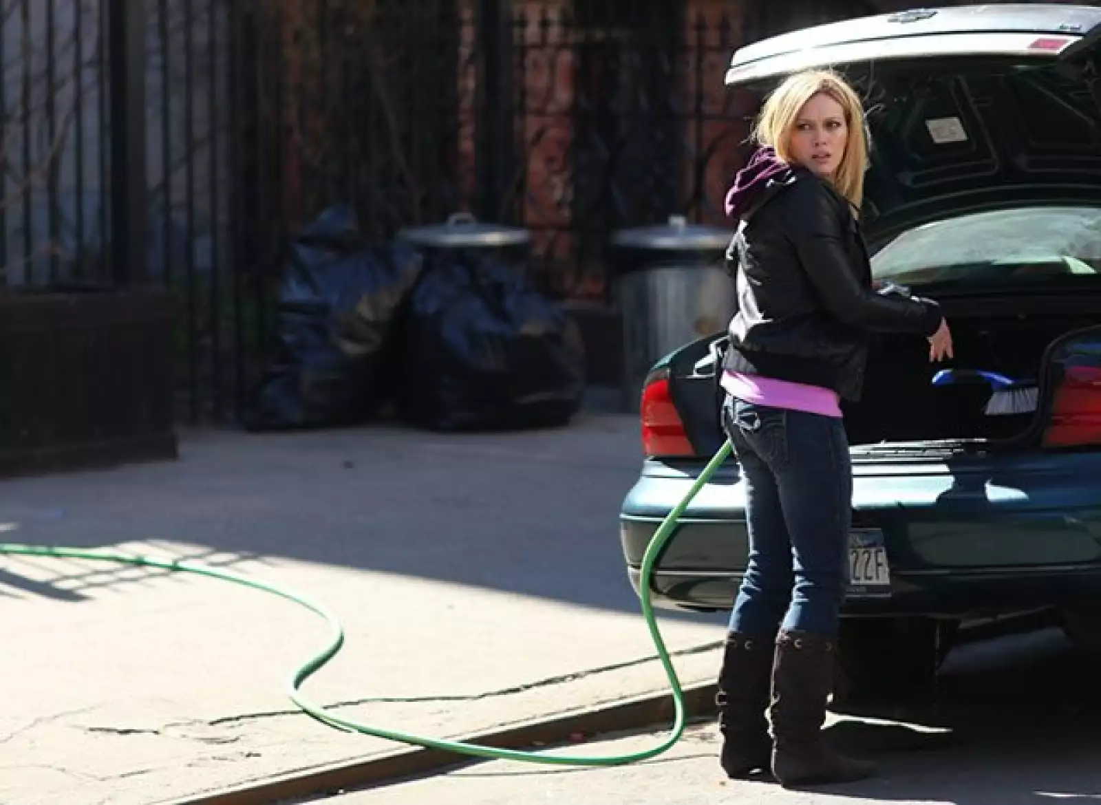 Hillary Duff filmó a principios de semana el capítulo “Selfish” de la serie de televisión “Law & Order SVU” donde hará una pequeña participación.