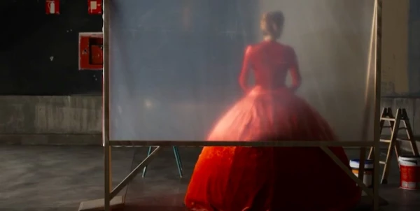 tilda-swinton-balenciaga.jpg