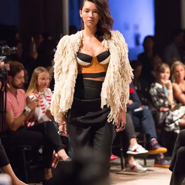 Mercedes Benz Fashion Week: Pasarela de Sandra Weil
