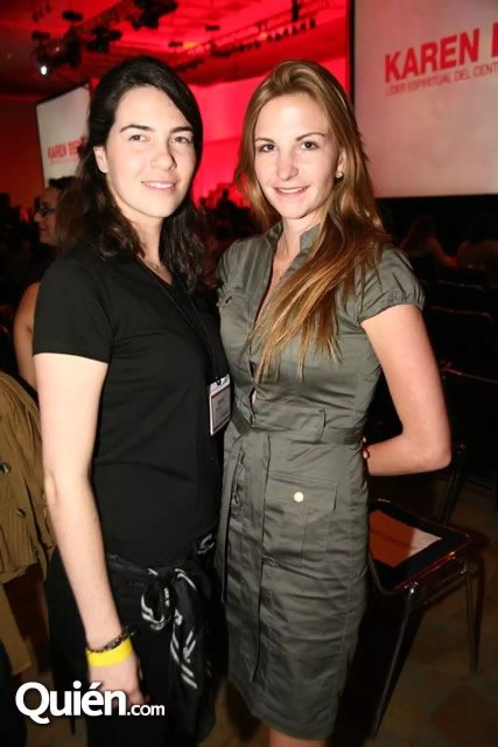 Sofía Cortina,Karla Saval