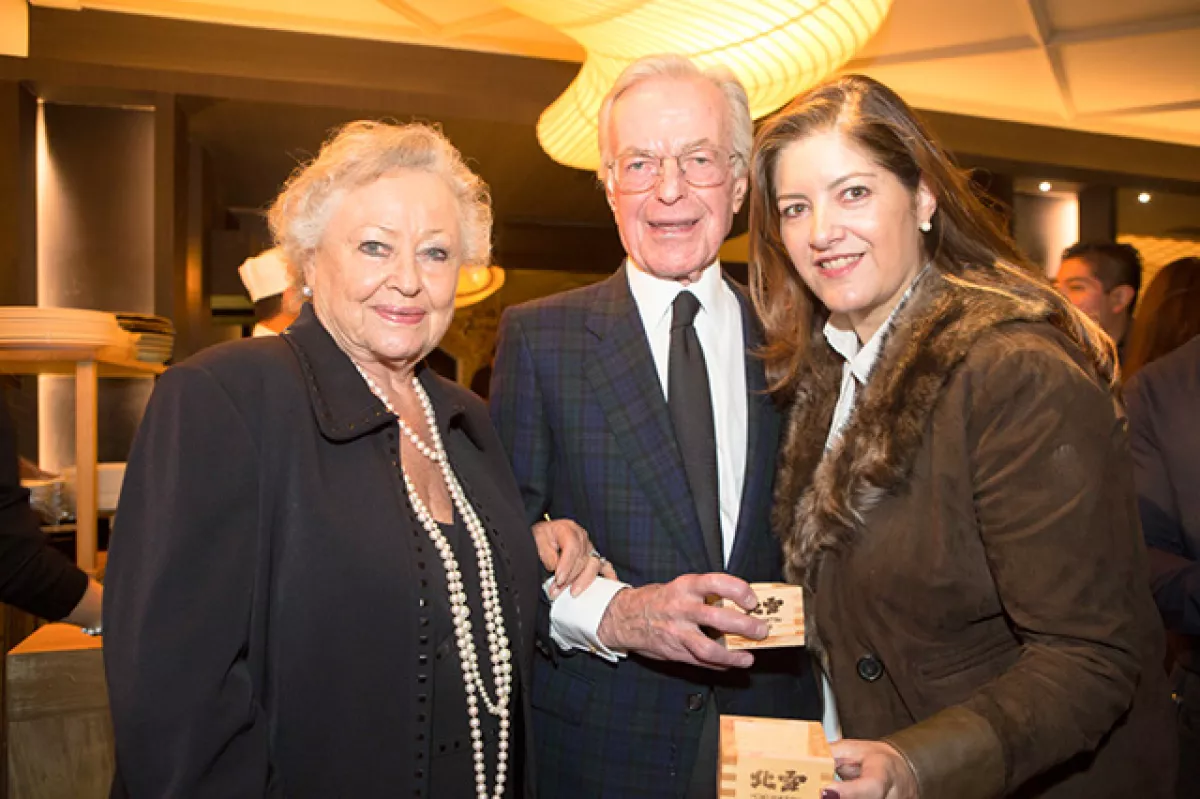 Sara y Jacobo Zabloudovsky con Marcela Aguilar y Maya