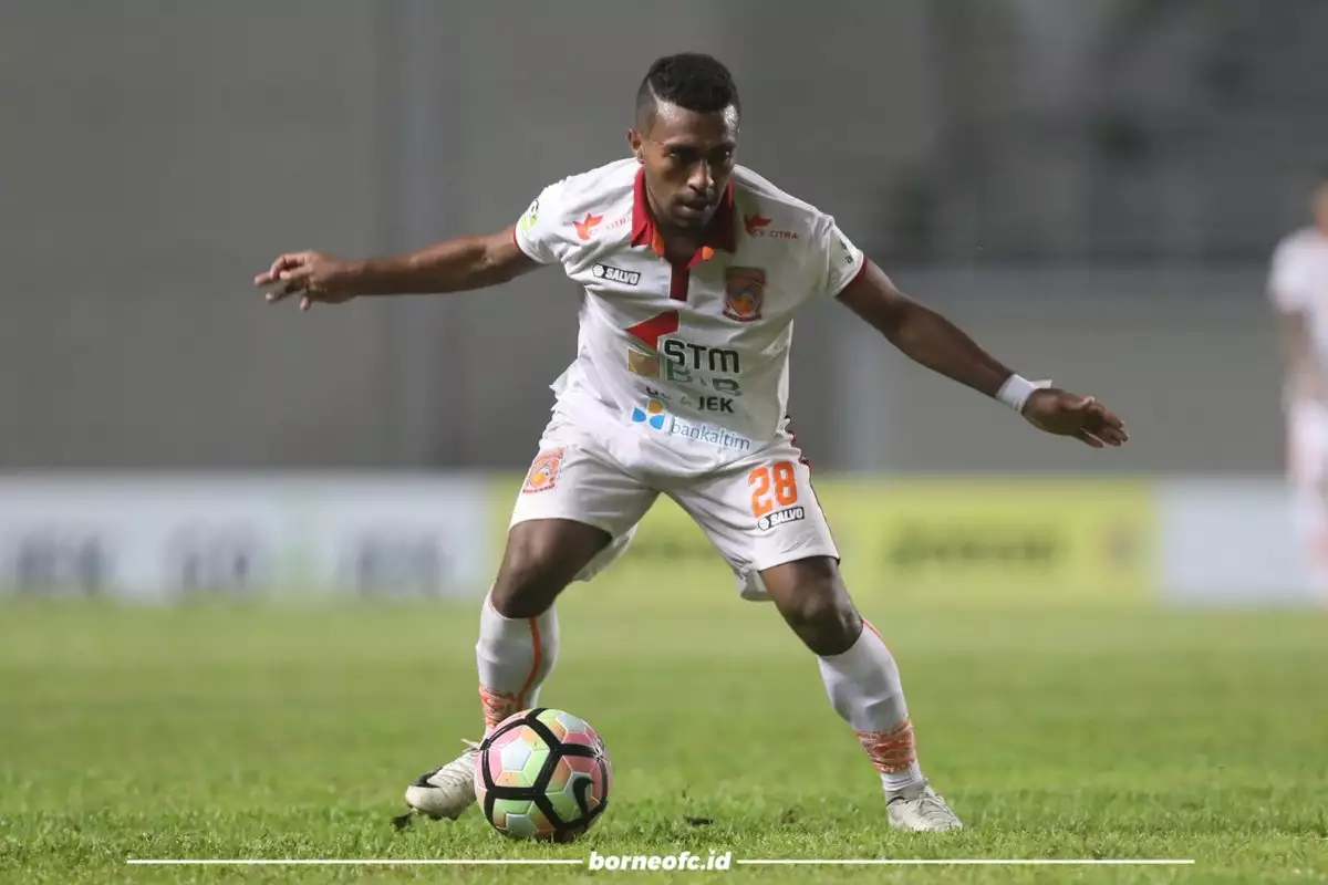 Terens Puhiri