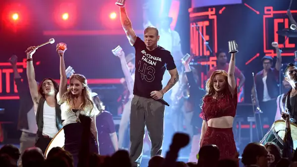 15th Annual Latin GRAMMY Awards - Show