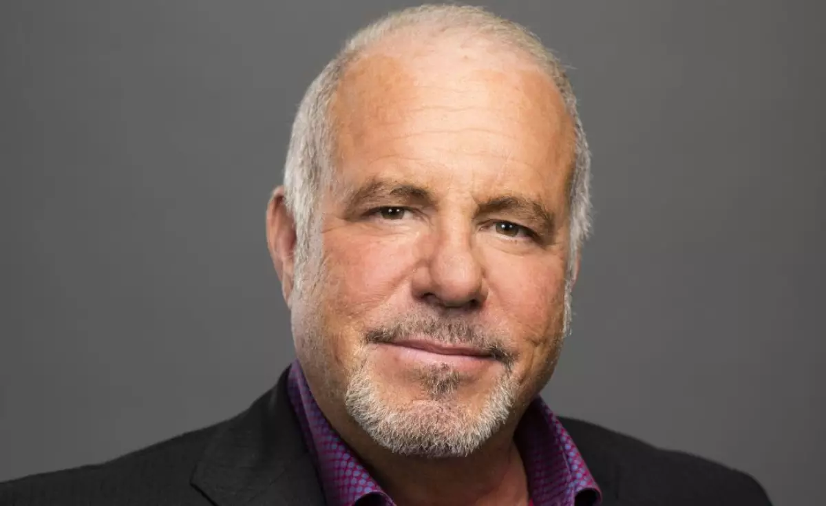 Rob Sands 