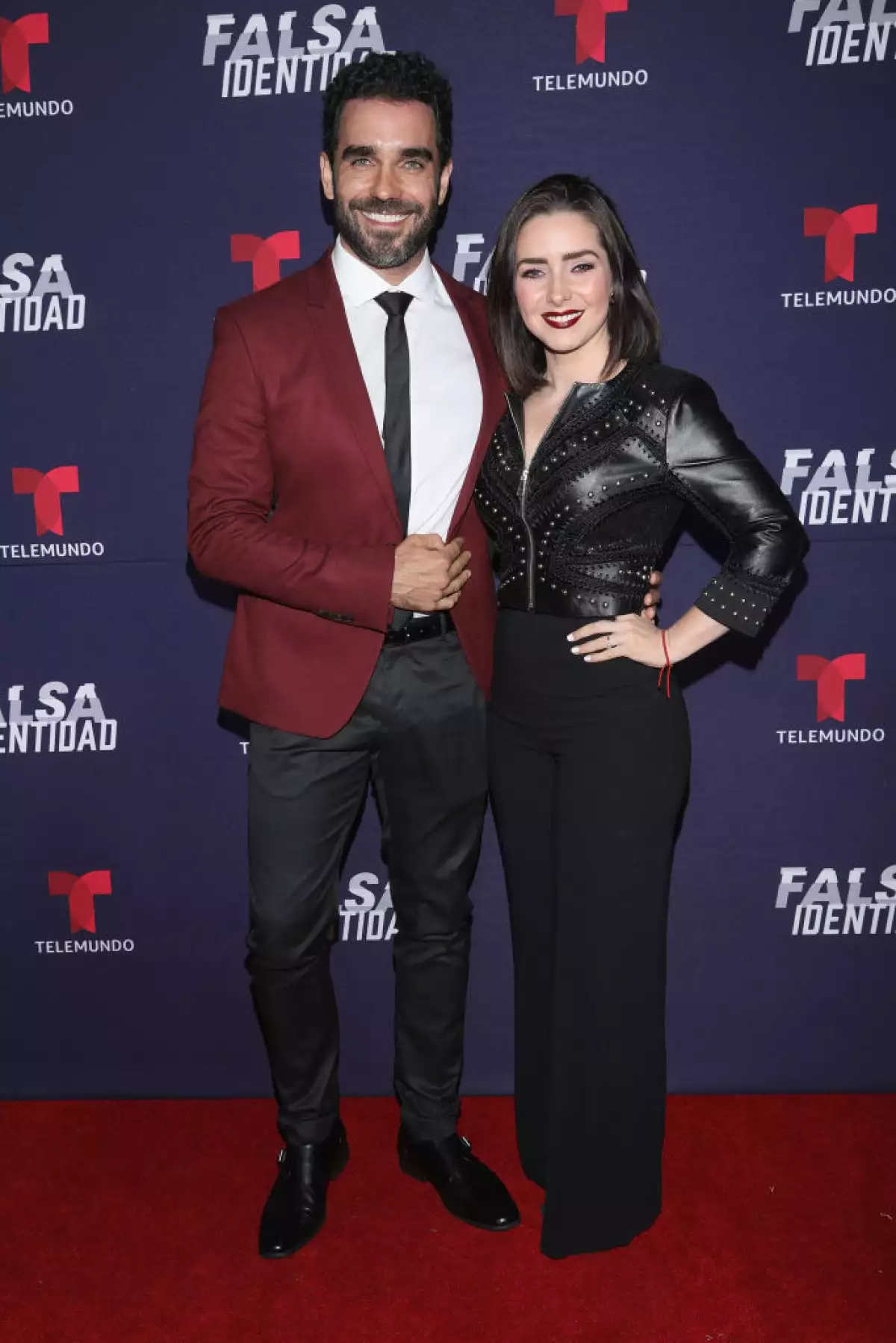 Falsa Identidad - Red Carpet