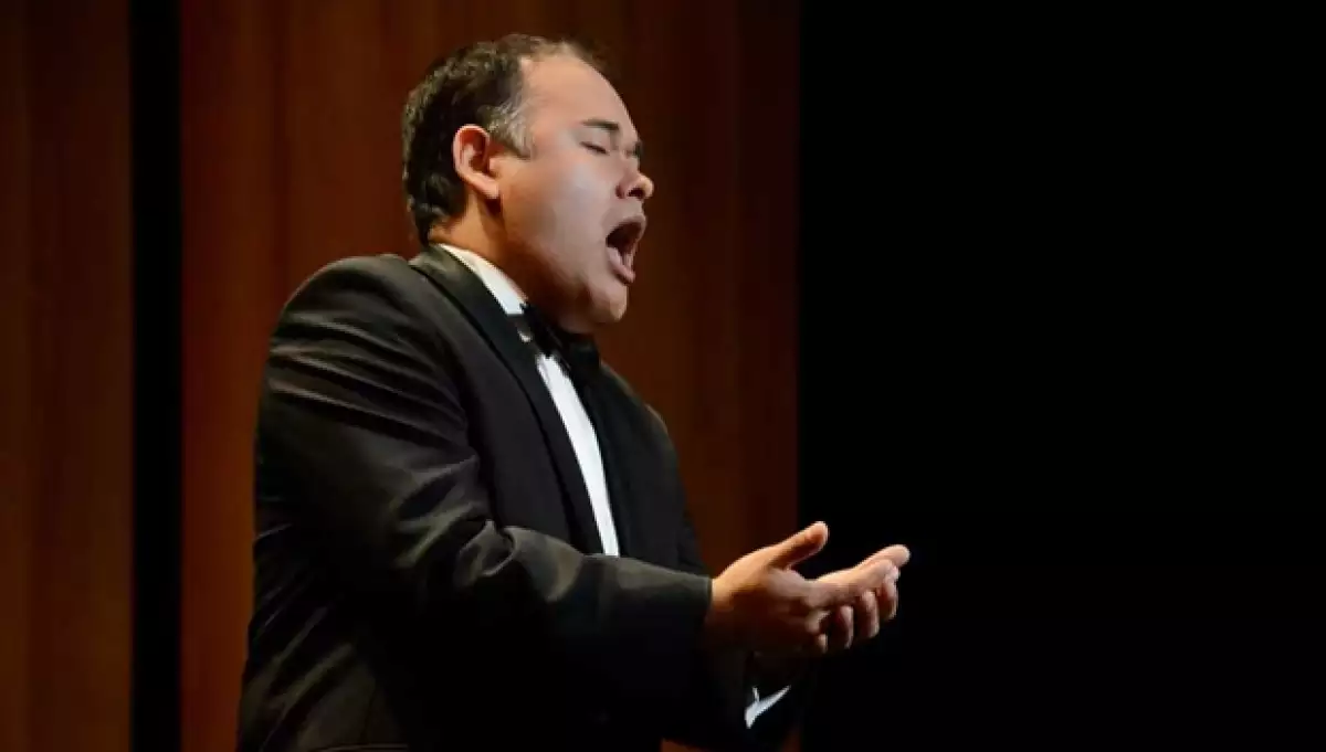 Es el tercer tenor, tras Pavarotti, en repetir un aria en el Met en 70 años. También es Quién 50 este año.