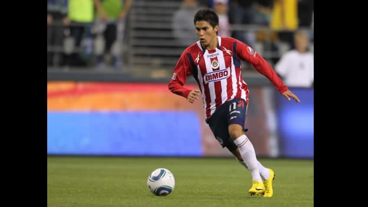 El mediocampista Ulises Dávila, cuando jugaba para Chivas de Guadalajara en la Liga Mx