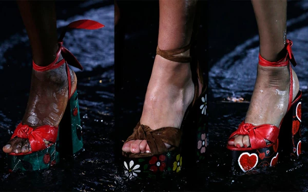 zapatos-plataforma-ysl