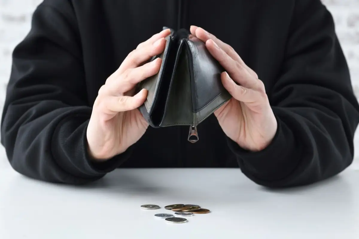 #Entrelíneas | Los pobres, más pobres después de impuestos