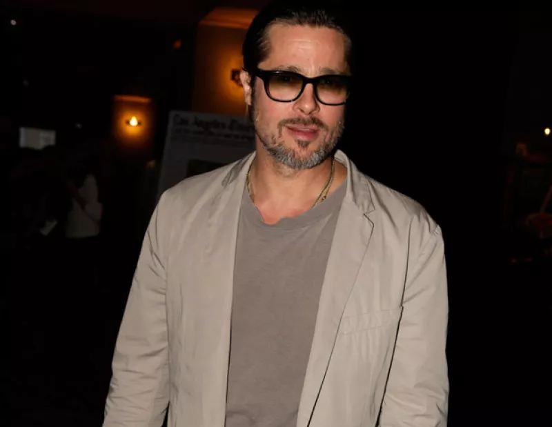 El actor accedió a ayudar a la organización Human Rights Campaign, la cual trabaja a favor de la unión legal entre parejas del mismo sexo en varios estados.