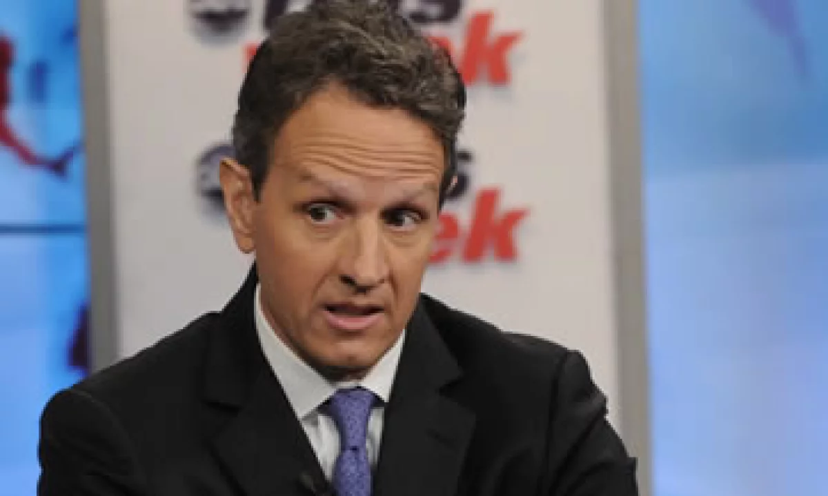 Timothy Geithner afirmó que el Congreso, y no el presidente Barack Obama, es el responsable de la baja en la calificación. (Foto: AP)