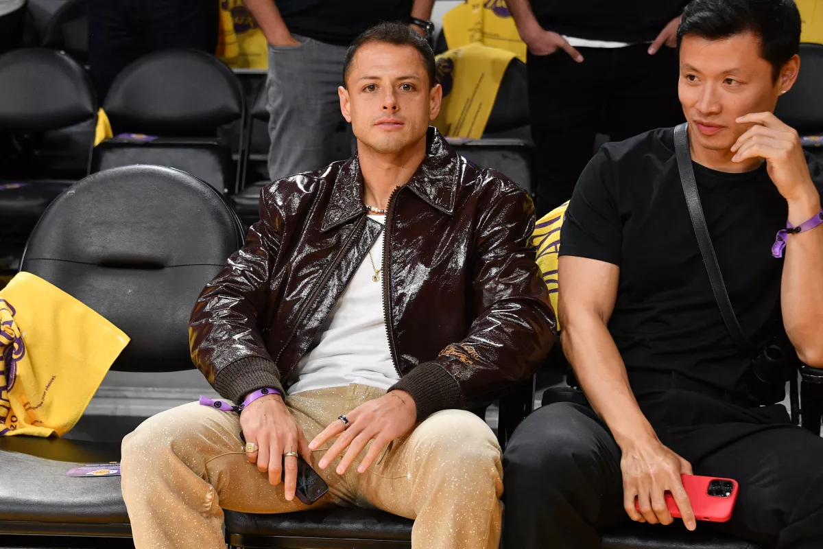 Javier 'Chicharito' Hernández en el juego de Los Angeles Lakers