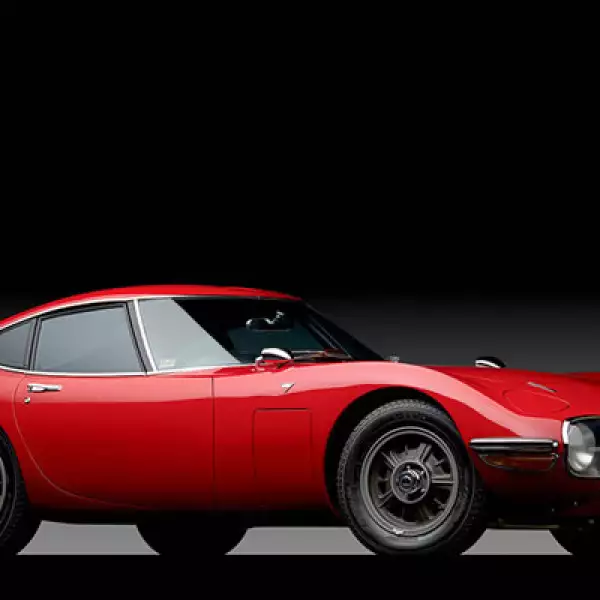 Este modelo fue creado para demostrar que Toyota podía hacer autos que causaran furor. Vendido por casi un millón de dólares.