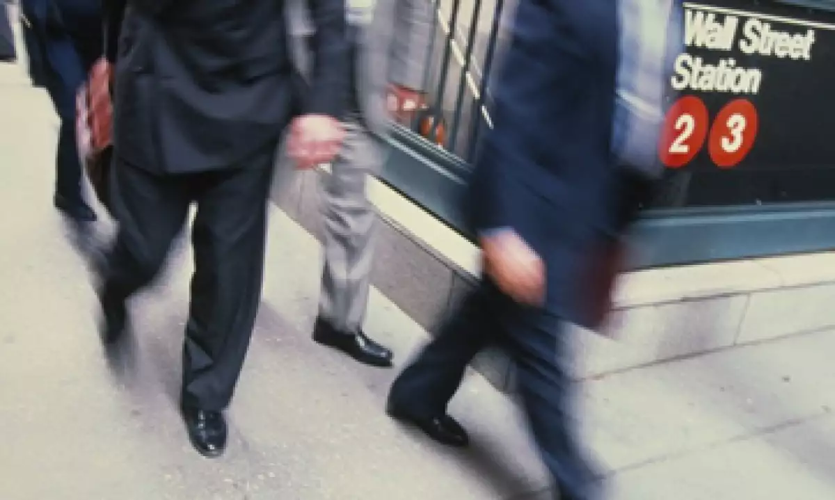 Los títulos de deuda de las empresas de Wall St. podrían subir hasta 15% este año. (Foto: Cortesía de Fortune)