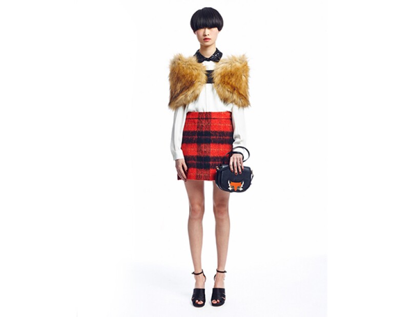 El fur le dará el toque chic a tus looks.