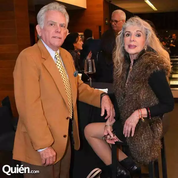 Dr. Ricardo Schroeder y Nidia Vidal