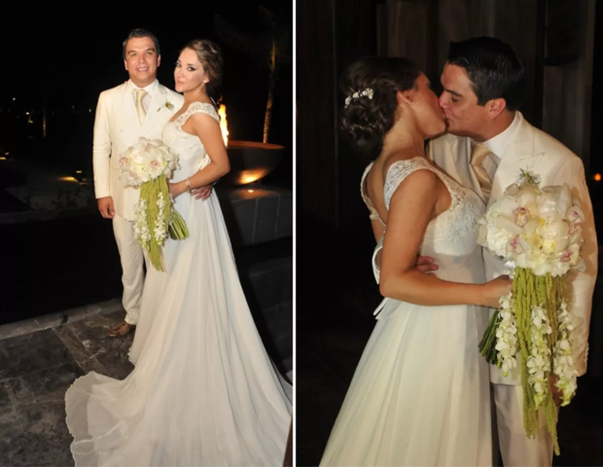 Los recién casados fueron recibidos con la canción "I gotta feeling" de la agrupación estadounidense Black Eyed Peas.