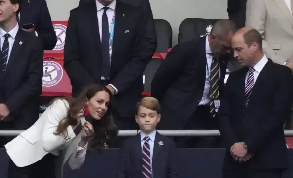 Kate Middleton, George y el príncipe William estuvieron en el palco real en el estadio de Wembley para la final de la Eurocopa 2020.