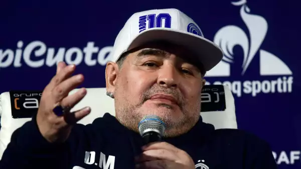 Gimnasia y Esgrima La Plata Unveils New Coach Diego Maradona