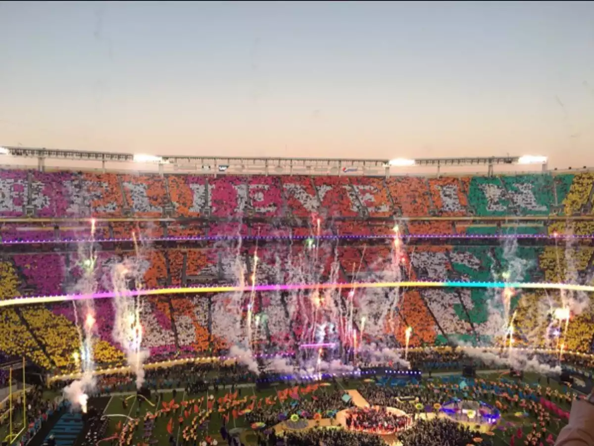 No pudo evitar su emoción al terminar el medio tiempo.