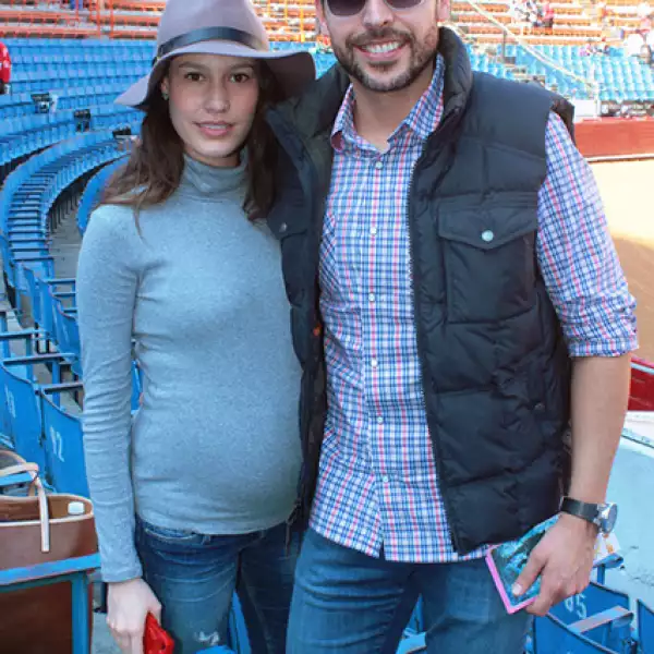 Eganie González Zaga y Juan A. Suarez