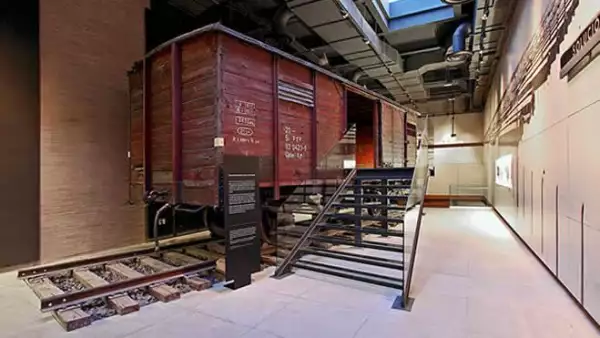 Museo Memoria y Tolerancia 3