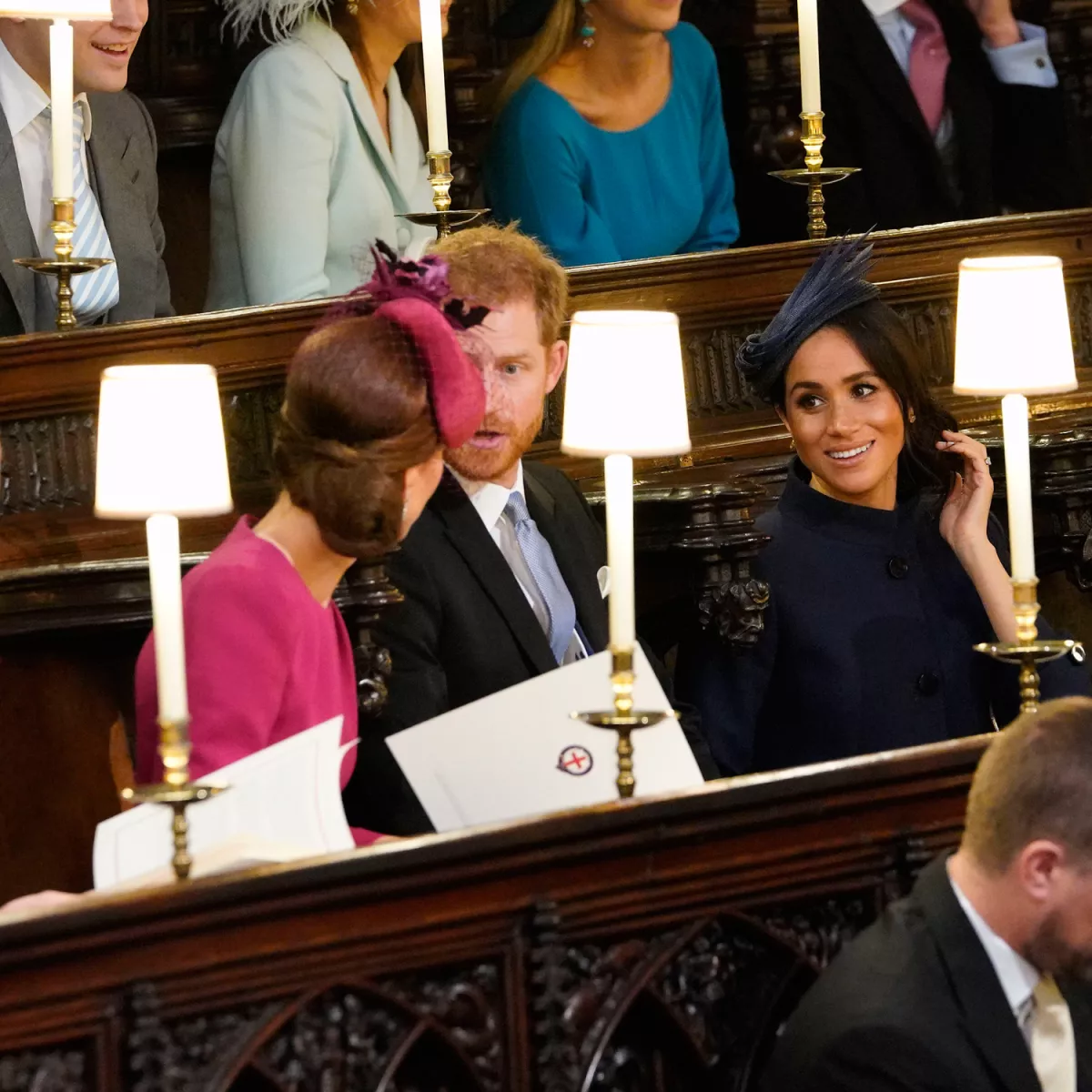 Las duquesas Kate Middleton y Meghan Markle en la boda de la princesa Eugene.