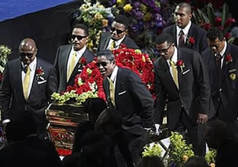 El funeral de Michael Jackson tuvo la mayor cobertura de los últimos 12 años. (Foto: AP)