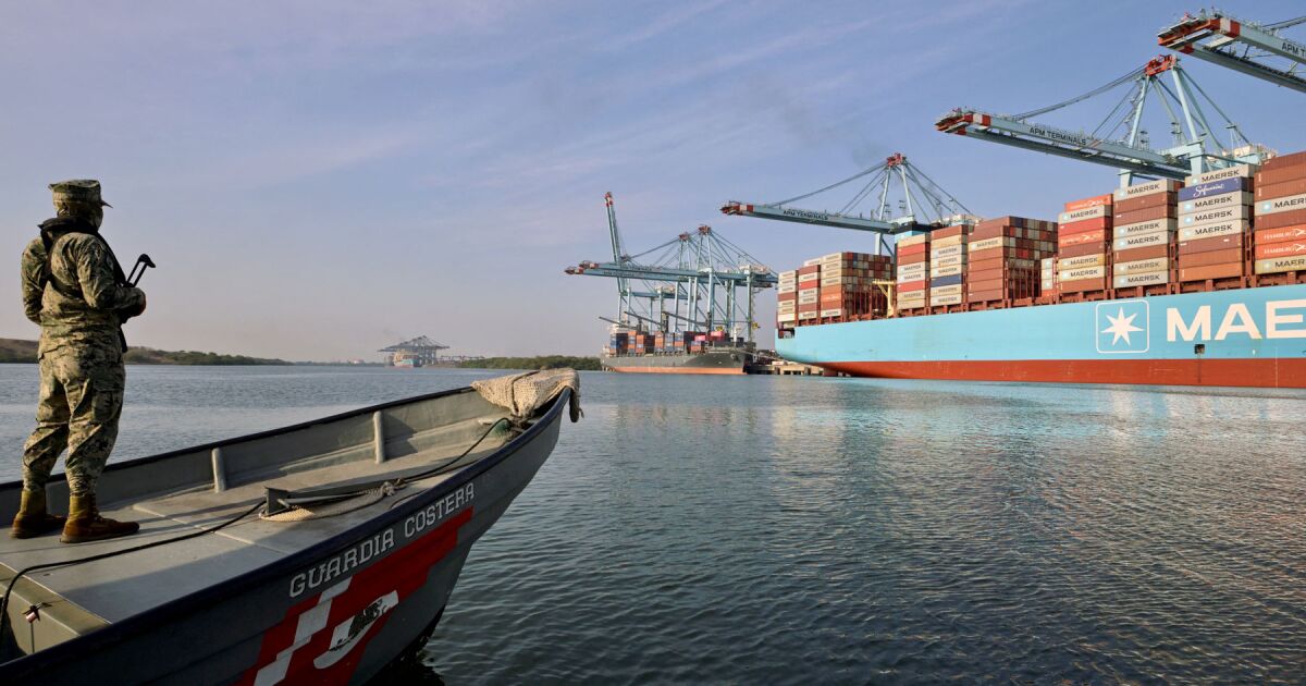 Lázaro Cárdenas, Trump Kasırgası ile yüzleşen büyük Meksika limanı