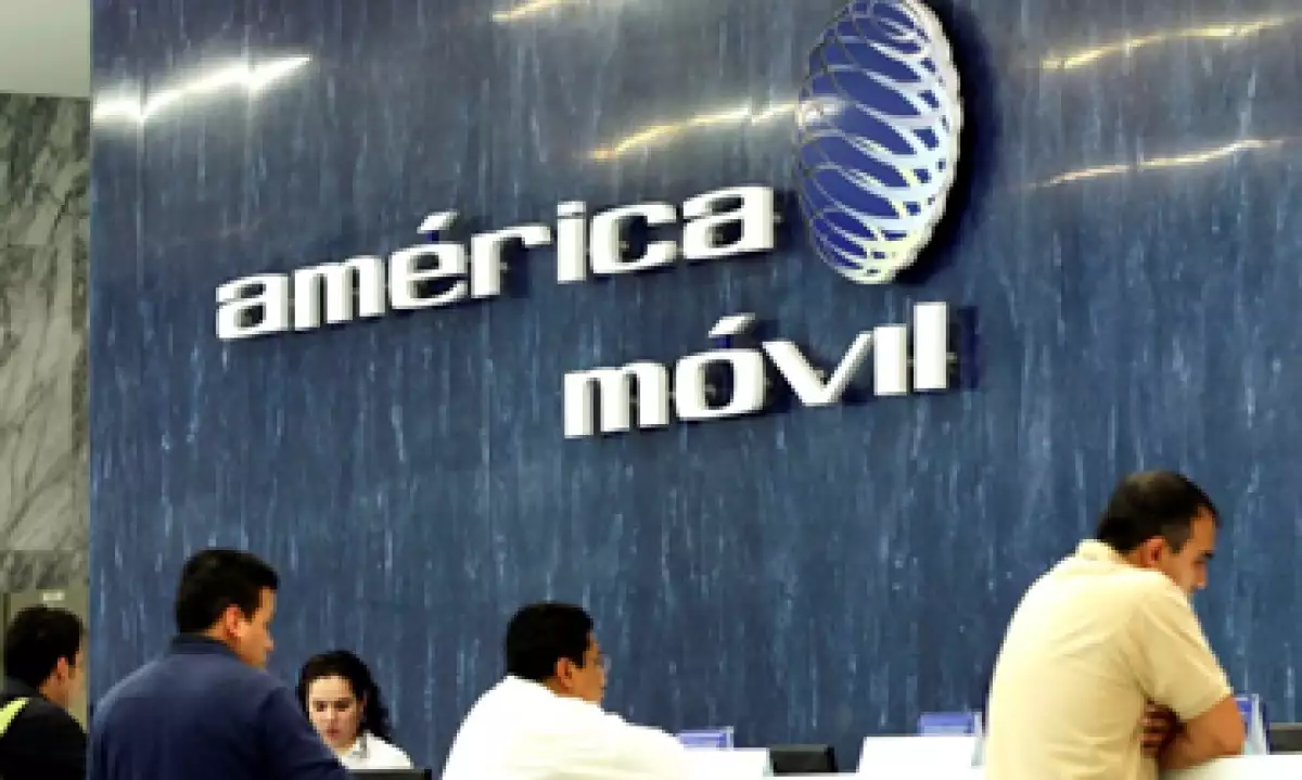 AMóvil busca reducir su participación de mercado por debajo del 50%. (Foto: Reuters)