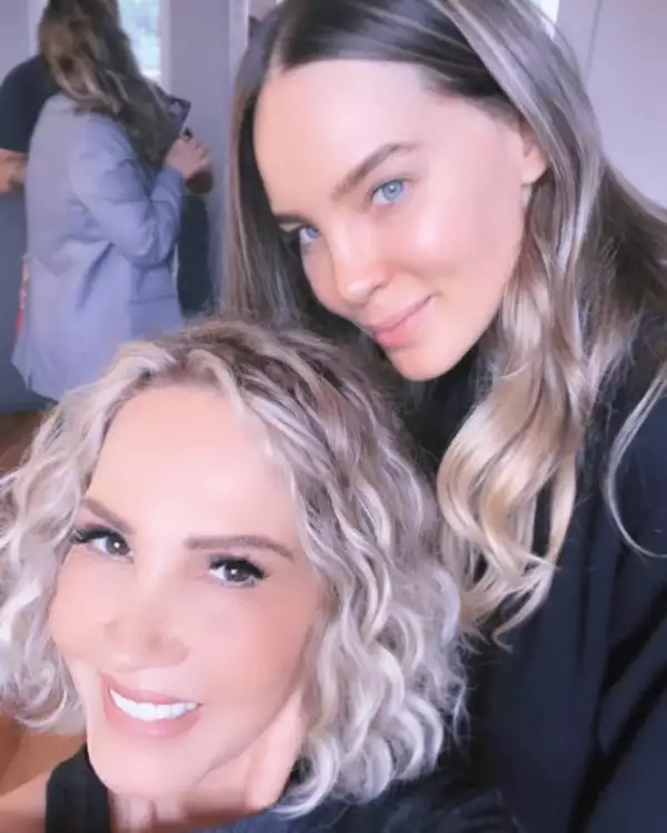 Silvia Galván y Belinda